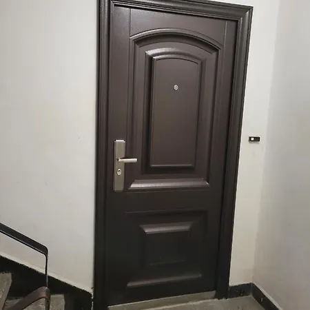 Apartment Prista *